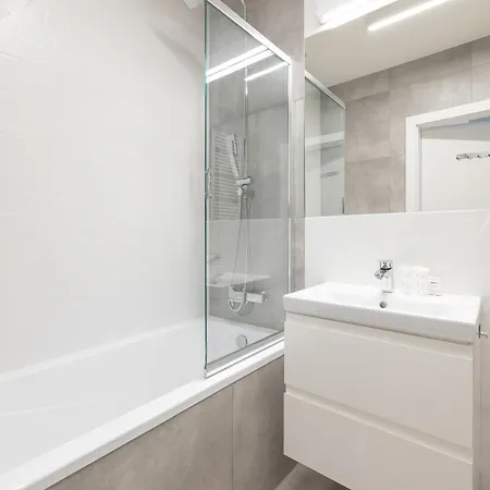 شقة Szczecinski Apartament Kwiatkowskiego W Spokojnej Okolicy By Renters