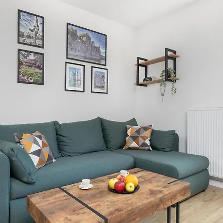 شقة Szczecinski Apartament Kwiatkowskiego W Spokojnej Okolicy By Renters شتشيتسين